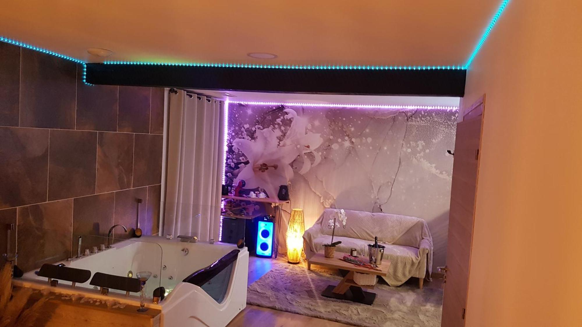 Love Room Jaccuzi Puisserguier Dış mekan fotoğraf
